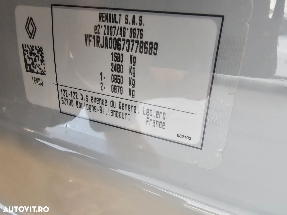Renault Clio - 8