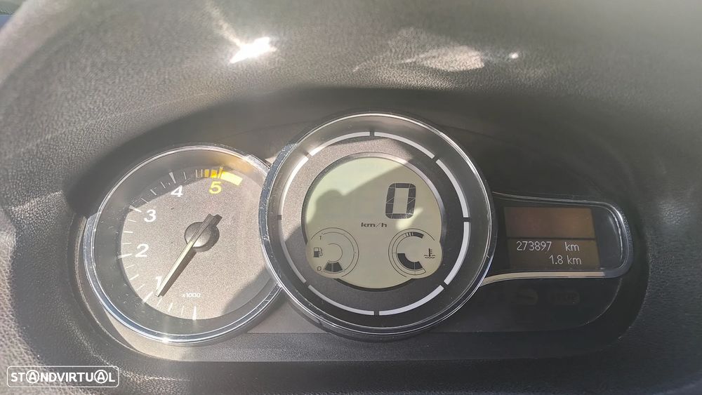 Renault Mégane Sport Tourer 1.5 dCi Dynamique S - 21