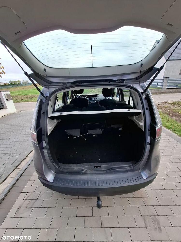 Renault Scenic 1.5 dCi Life - 10