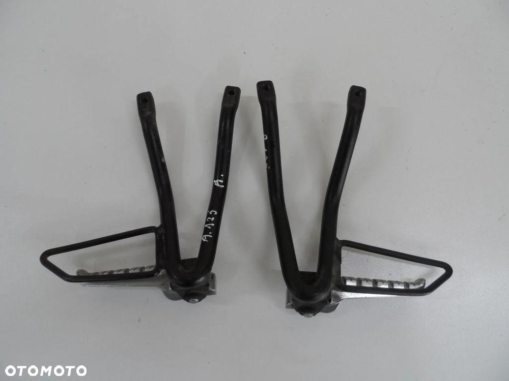 Aprilia SX 125 podnóżek set pasażera P L - 2