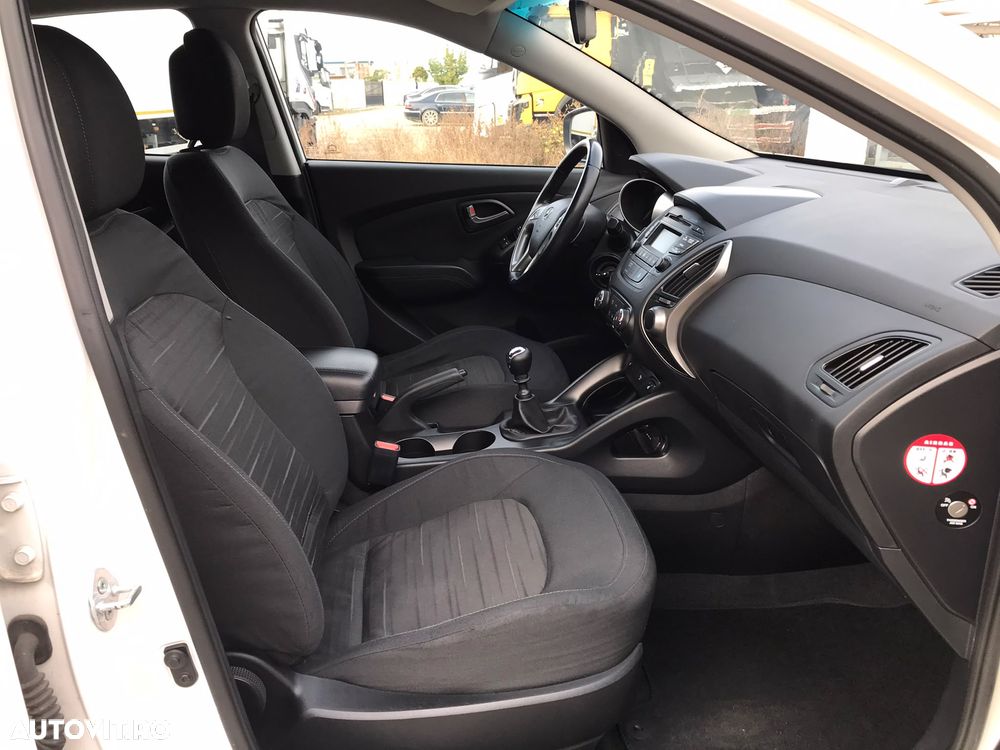 Hyundai ix35 - 15
