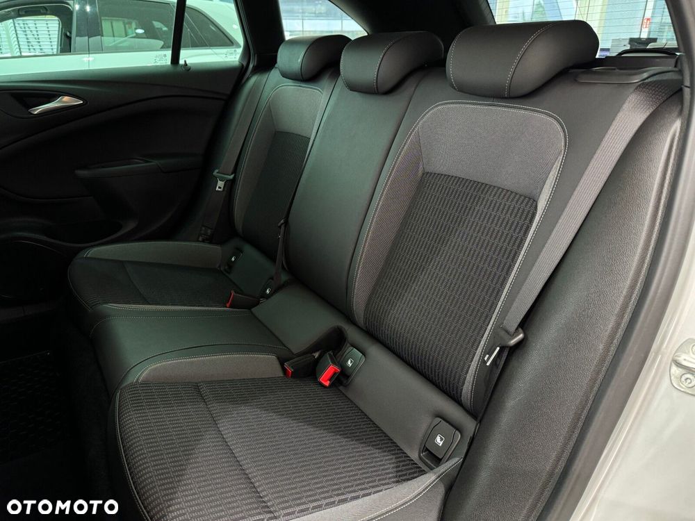 Opel Astra V 1.5 CDTI Elegance - 13