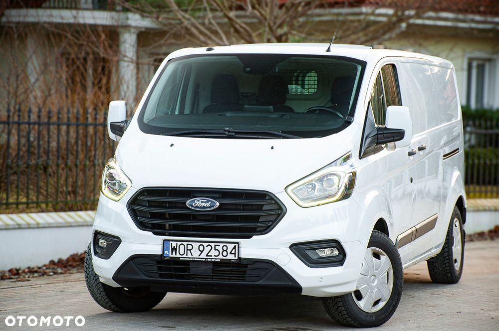 Ford Transit Custom - 13