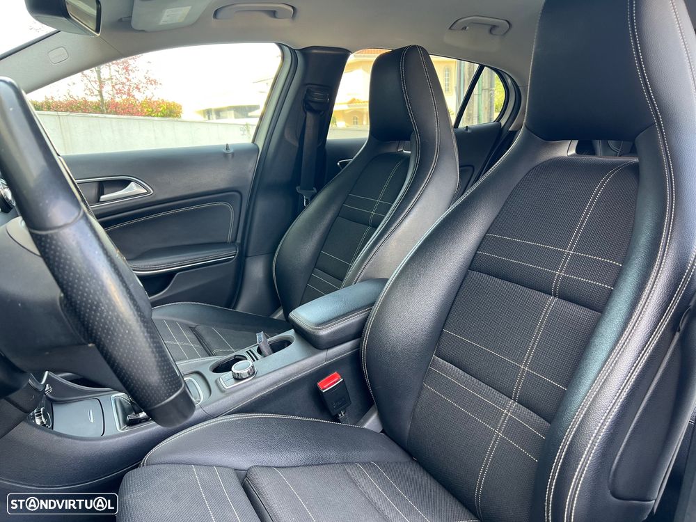 Mercedes-Benz GLA 180 CDI Urban - 18