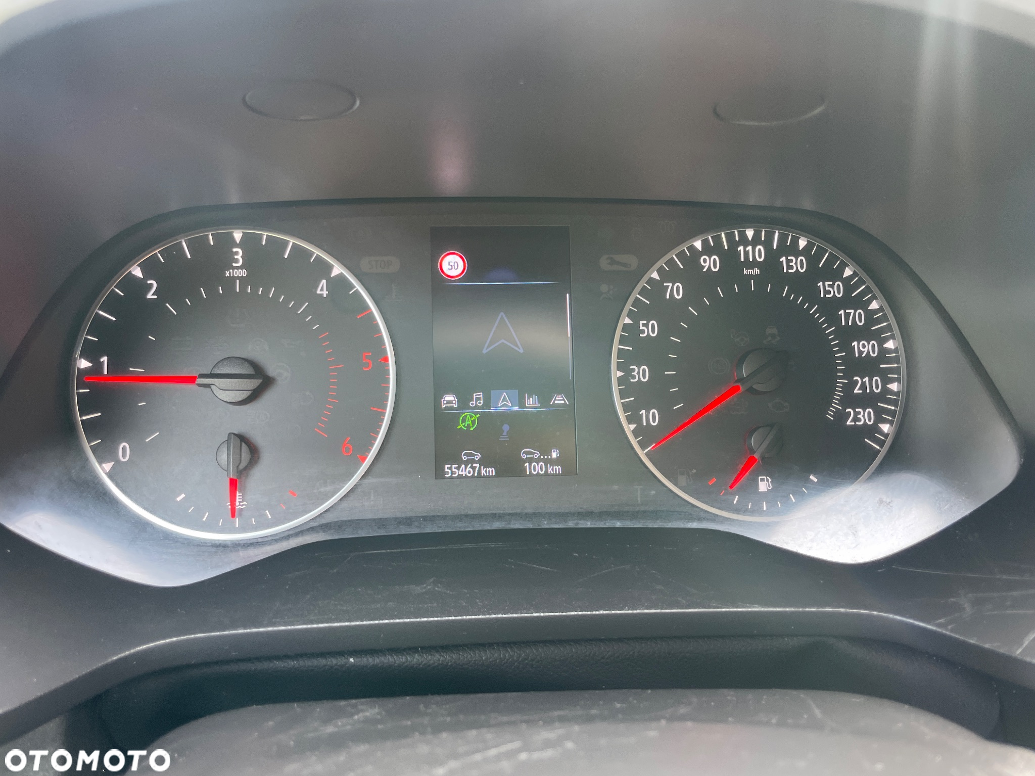 Renault Captur BLUE dCi 115 BUSINESS EDITION - 18