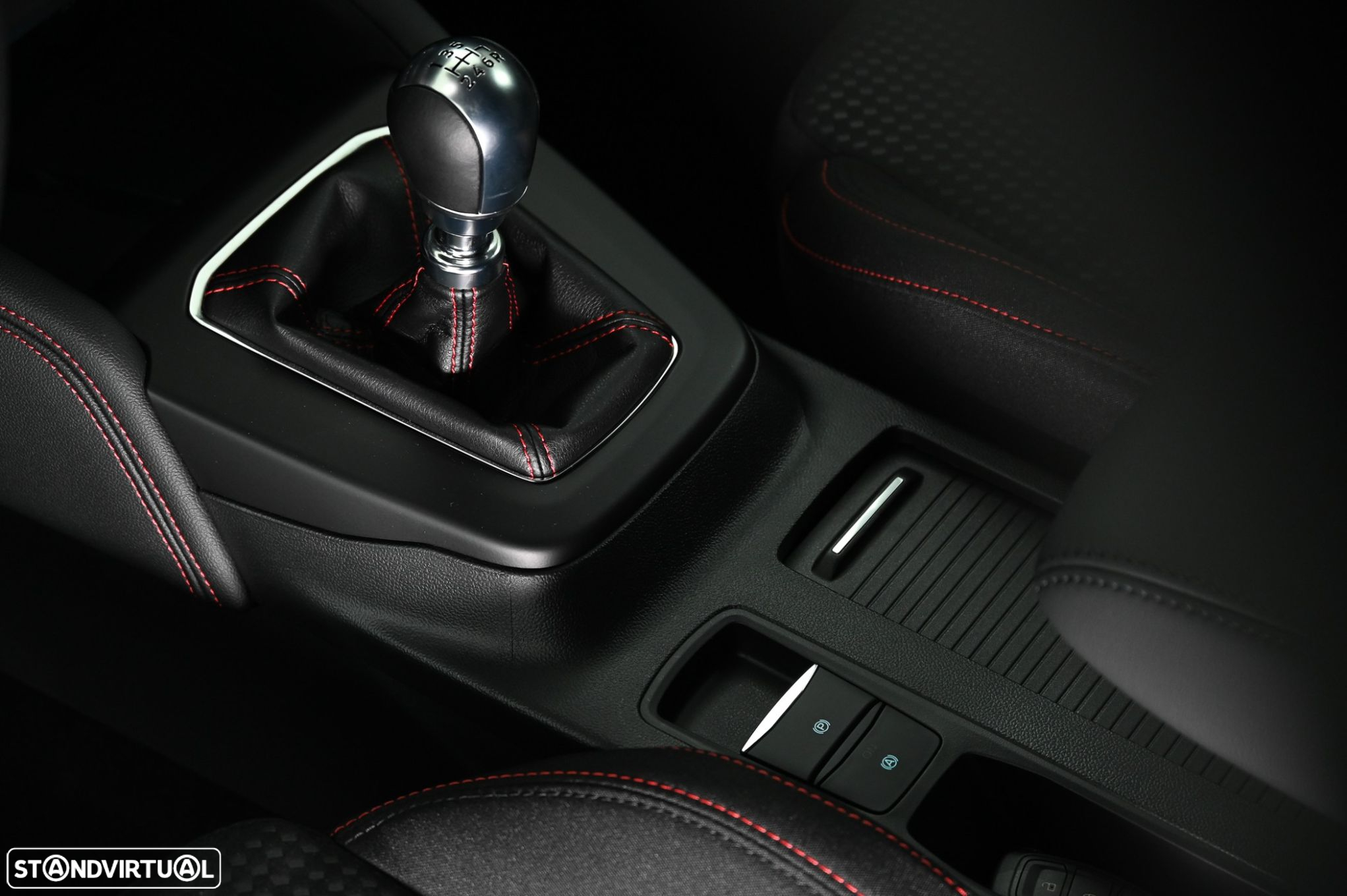 Ford Focus - 13