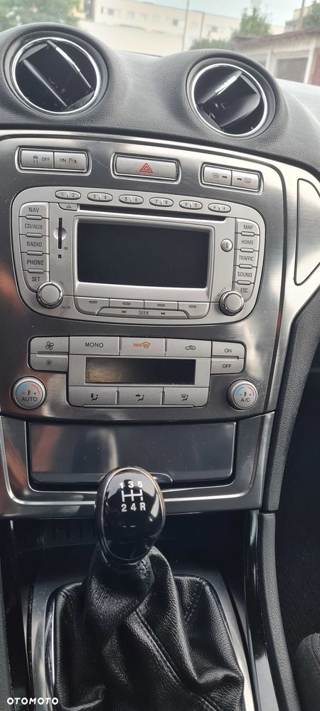 Ford Mondeo - 6