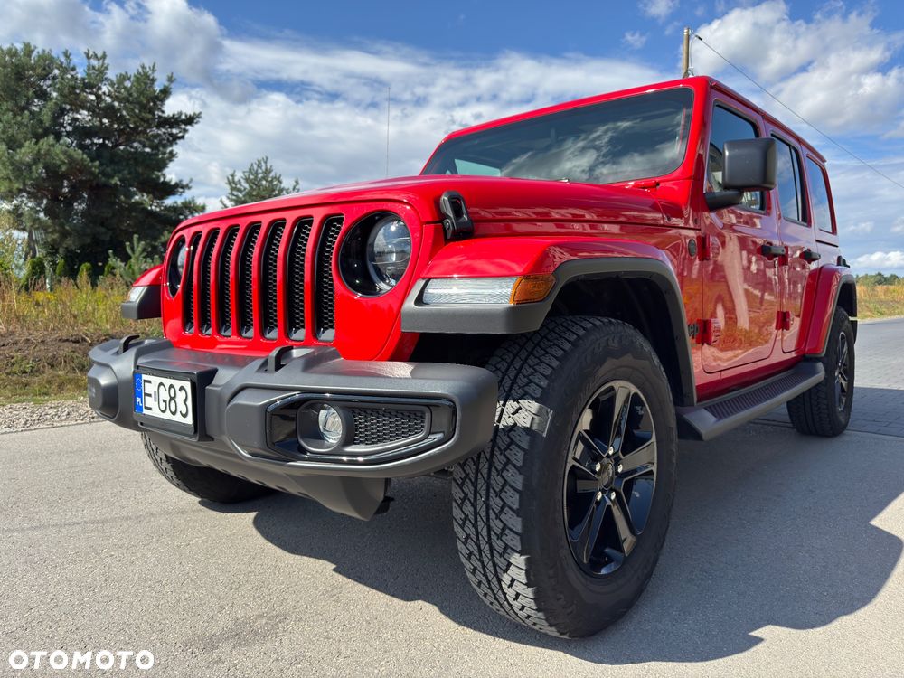 Jeep Wrangler - 8
