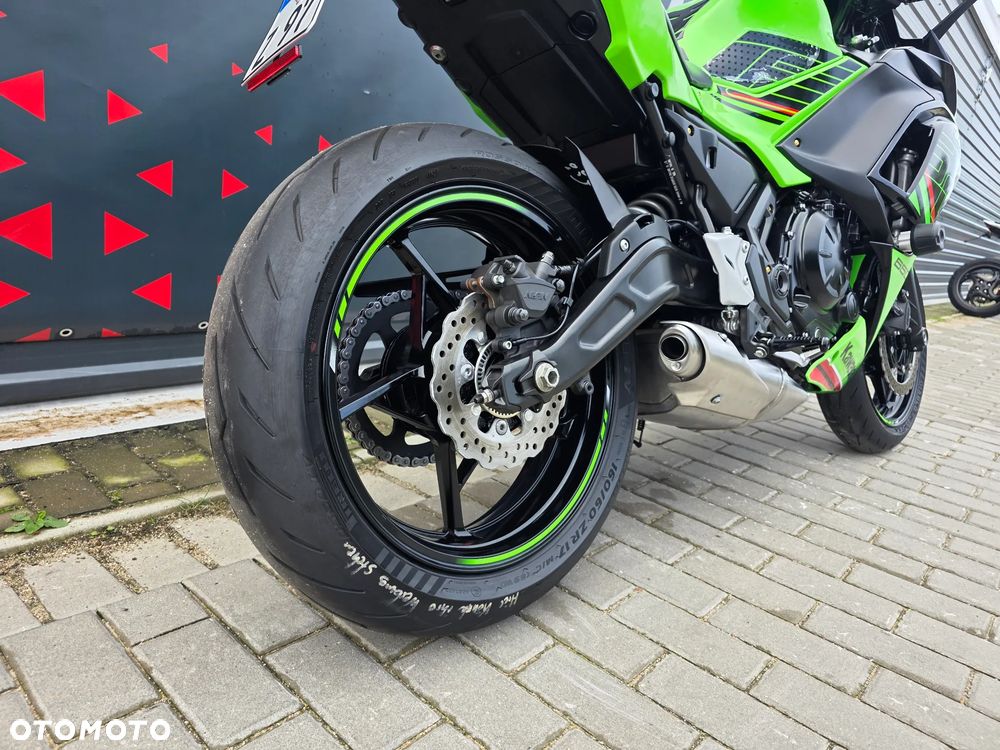 Kawasaki Ninja - 19