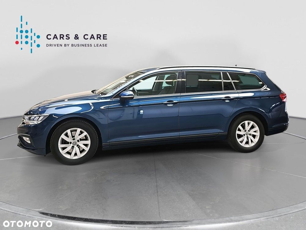 Volkswagen Passat Variant 2.0 TDI EVO Essence DSG - 32