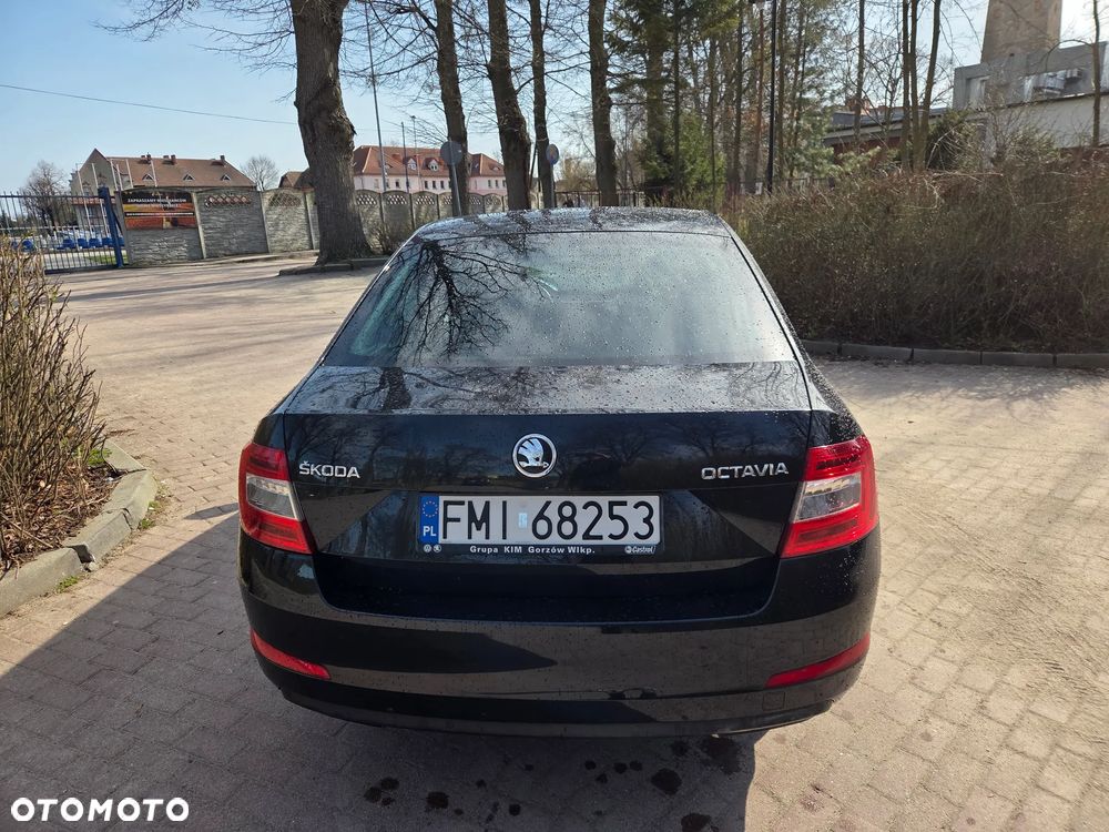 Skoda Octavia 1.4 TSI Ambition - 4