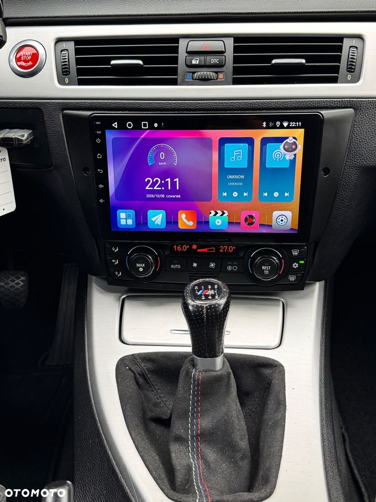 BMW Seria 3 320i - 28