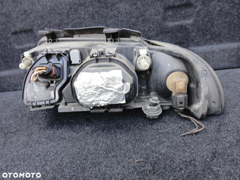 Audi A4 B5 Lift Lampa przednia lewa, prawa - 6