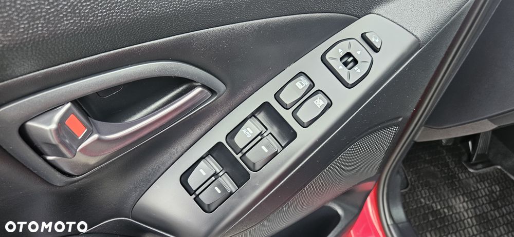 Hyundai ix35 2.0 CRDi 4WD Premium - 26