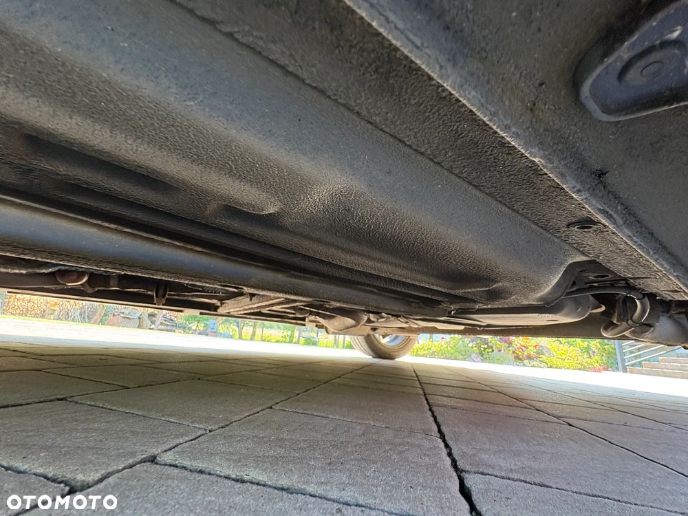 Ford Fiesta 2.0 ST - 17