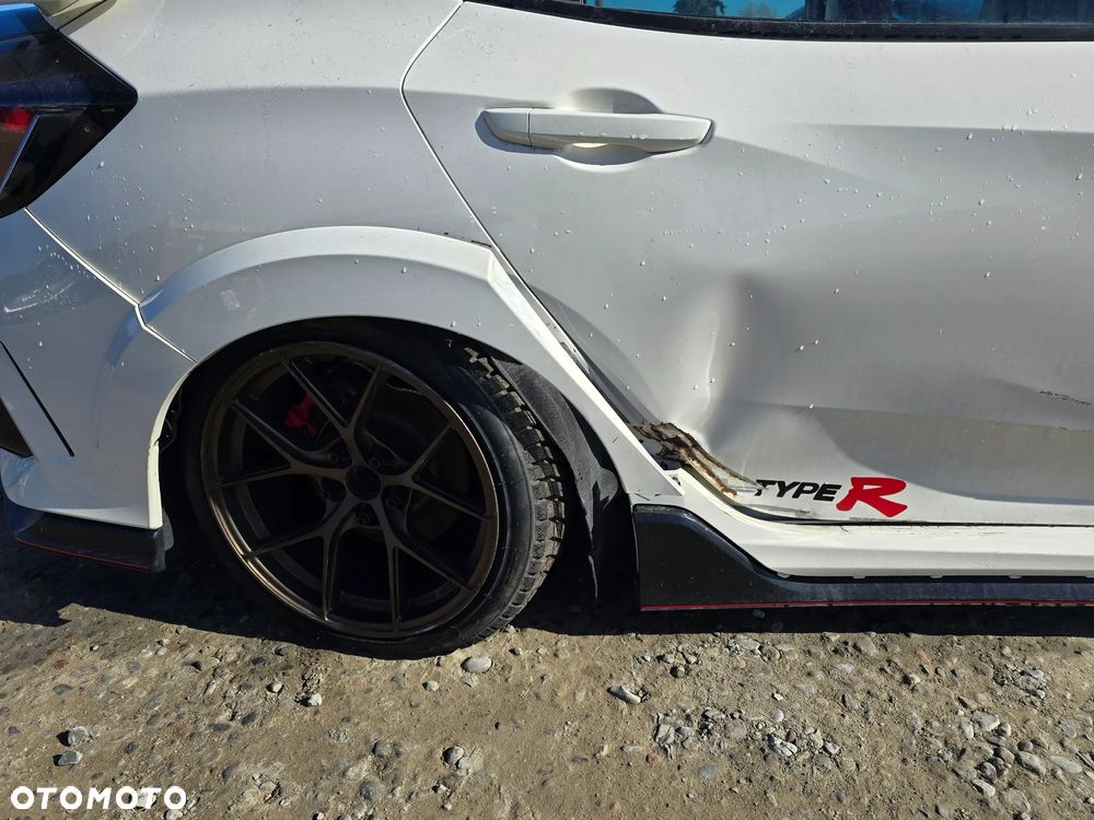 Honda Civic 2.0 VTEC Turbo Type R - 12