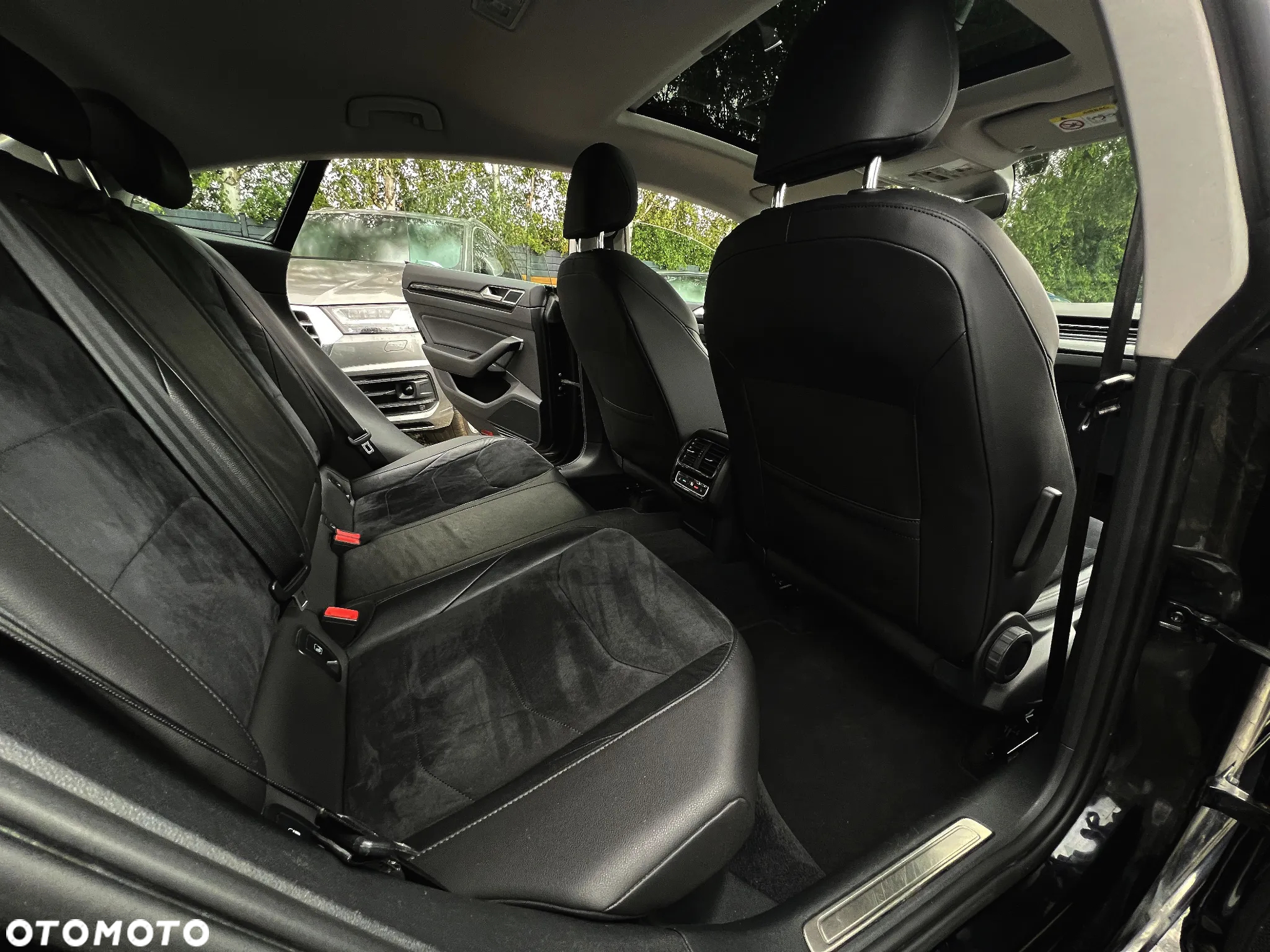 Volkswagen Arteon 2.0 TDI SCR DSG Elegance - 18