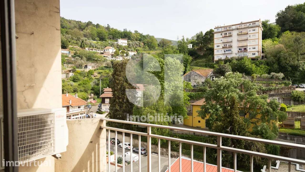 Apartamento T3 com suite no centro da Cidade de Seia - Grande imagem: 3/27