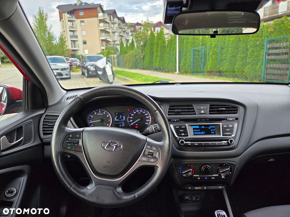 Hyundai i20 1.2 Comfort - 13