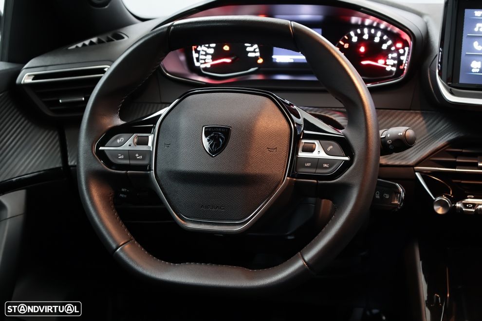 Peugeot 2008 1.2 PureTech Style - 16