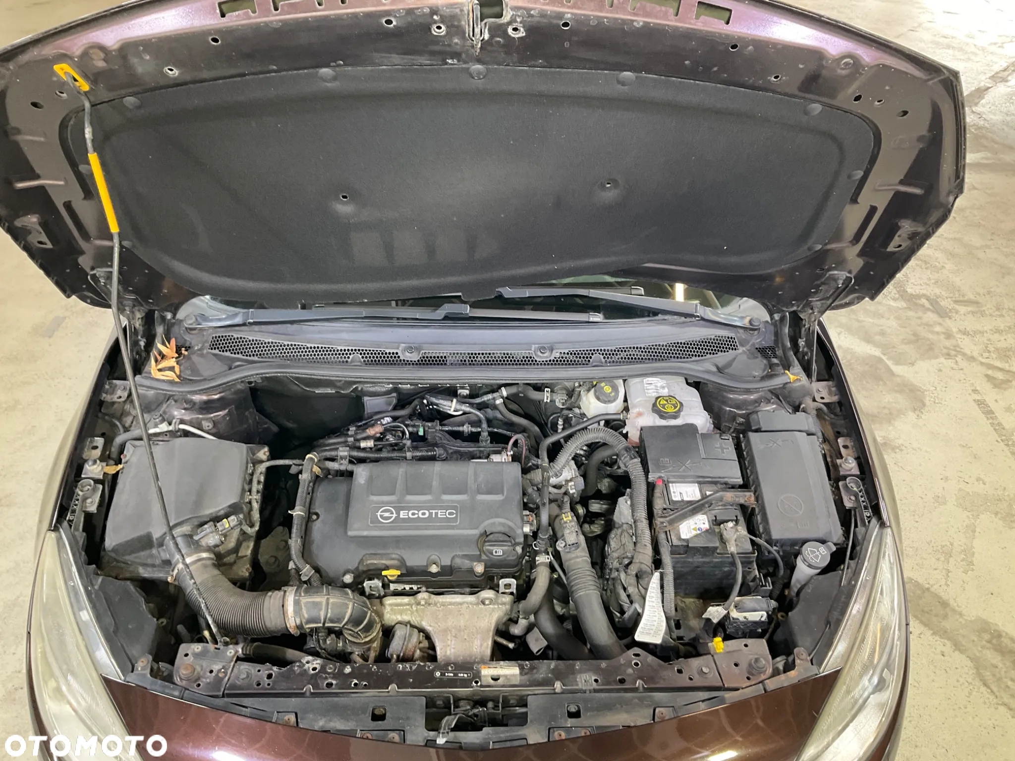 Opel Astra 1.4 Turbo 150 Jahre - 12