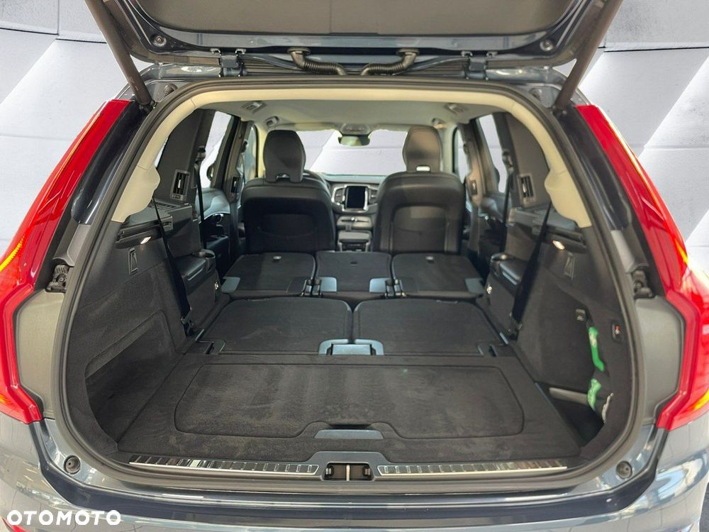 Volvo XC 90 T8 AWD Recharge Core - 17