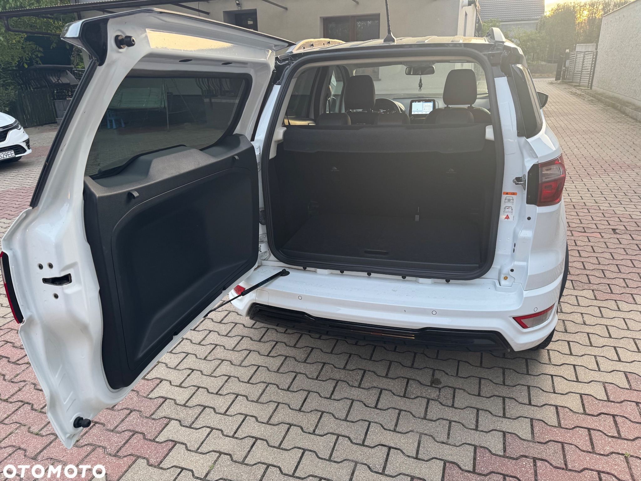 Ford EcoSport 1.0 EcoBoost ST-LINE - 11