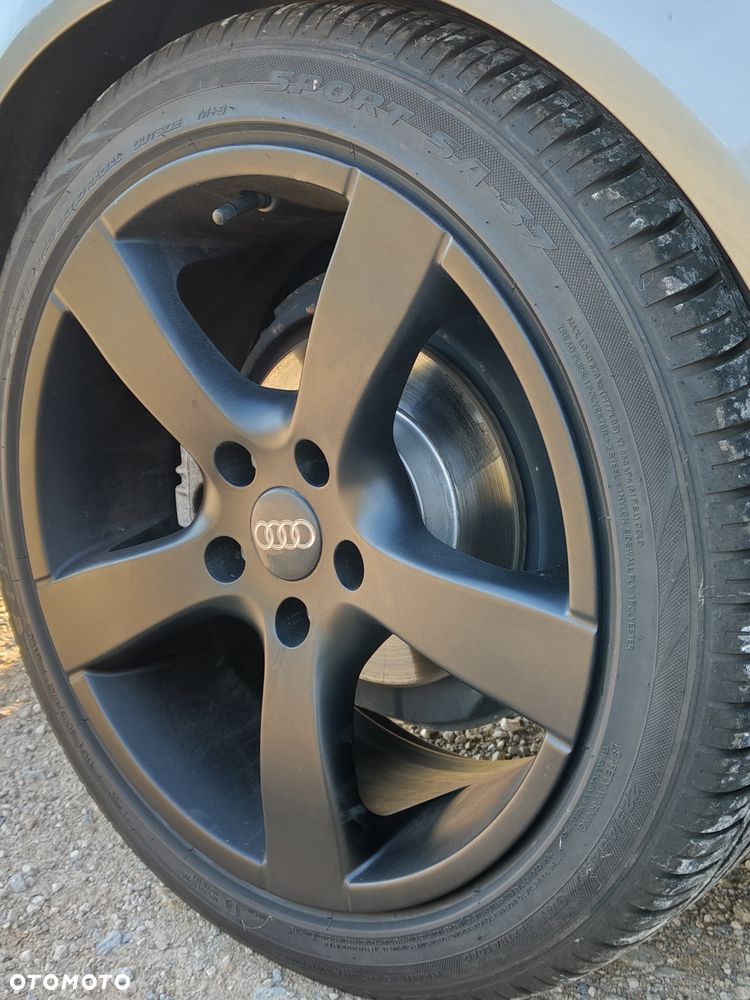 Audi A4 Avant - 20