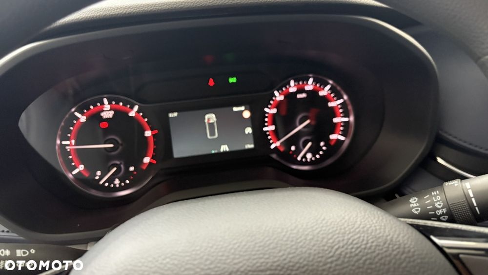 Maxus Deliver 9 - 14