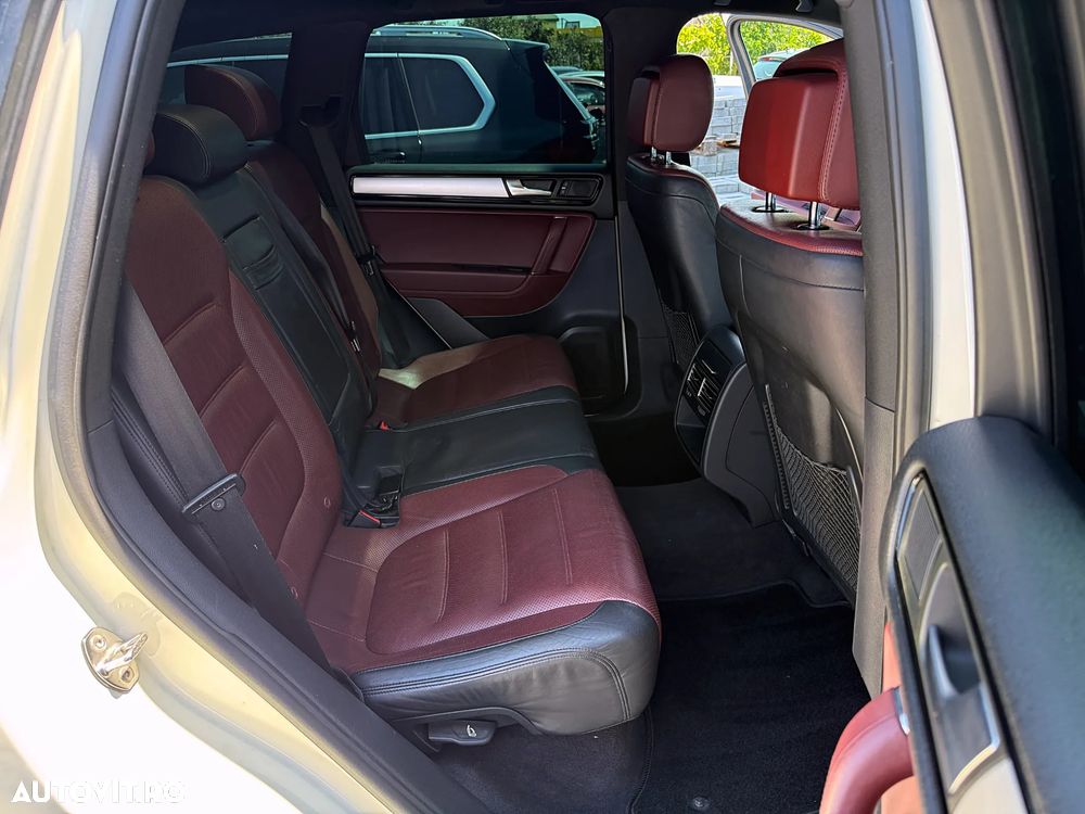 Volkswagen Touareg - 26