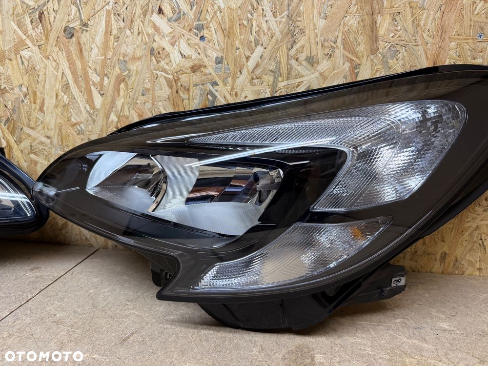 LAMPY LEWA PRAWA KOMPLET OPEL CORSA E ZWYKŁA H7 39108222 13381336 - 25