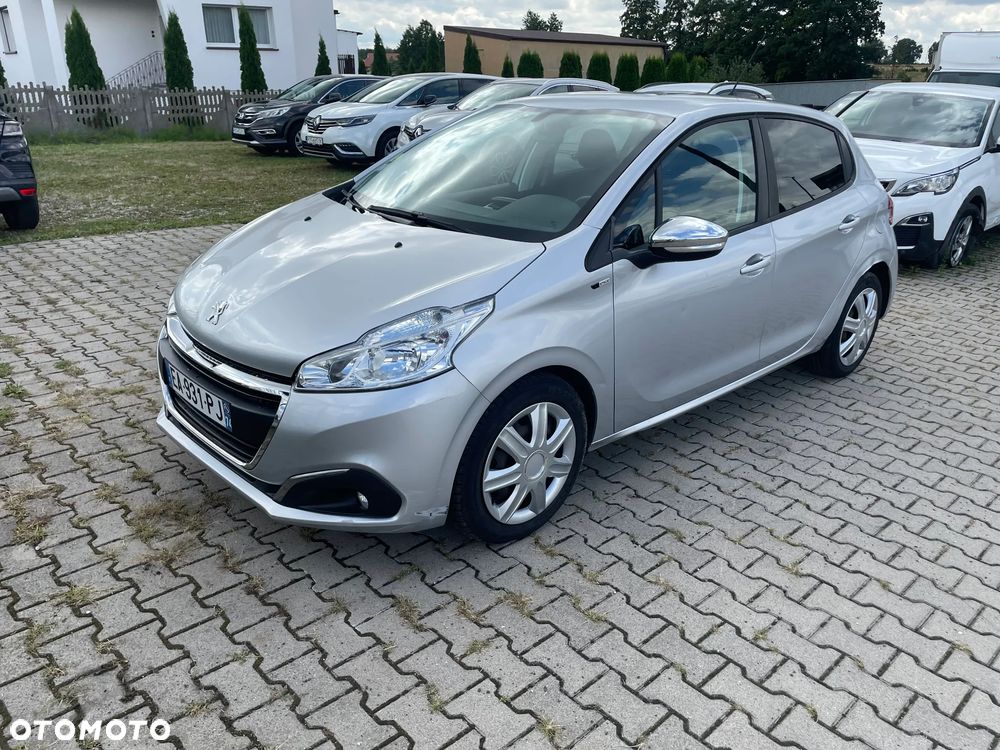 Peugeot 208 1.6 BlueHDi Active S&S - 12