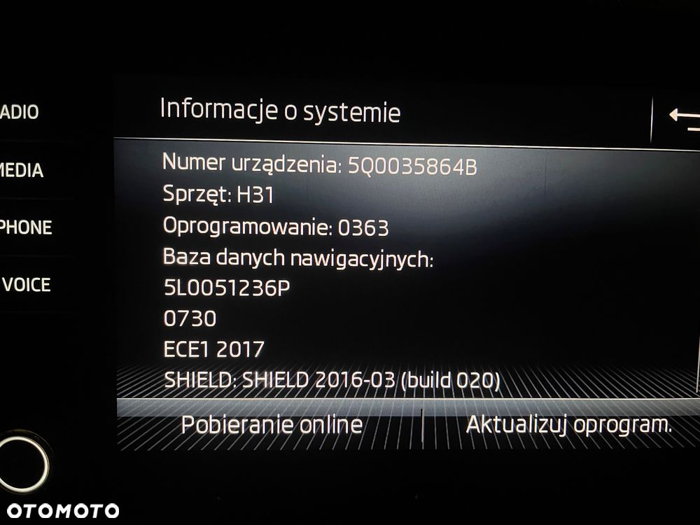 Skoda Octavia Combi 2.0 TDI DSG Style - 33