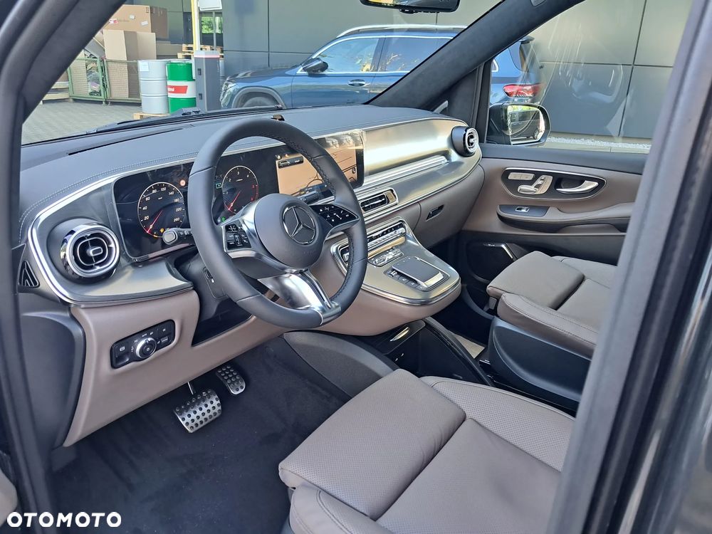 Mercedes-Benz Klasa V 300 d 4-Matic 9G-Tronic Exclusive (d³ugi) - 25