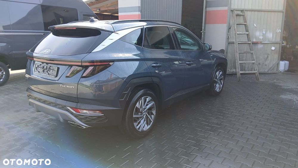 Hyundai Tucson 1.6 CRDi 48V-Hybrid 4WD DCT N Line - 6
