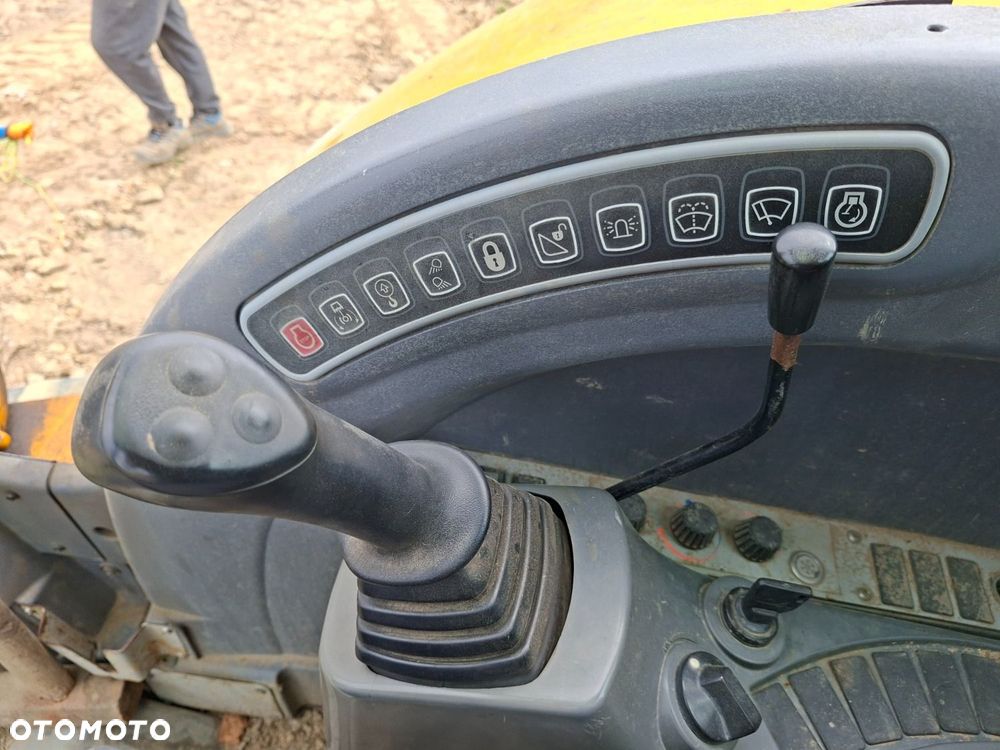 JCB Zts 8080 - 19