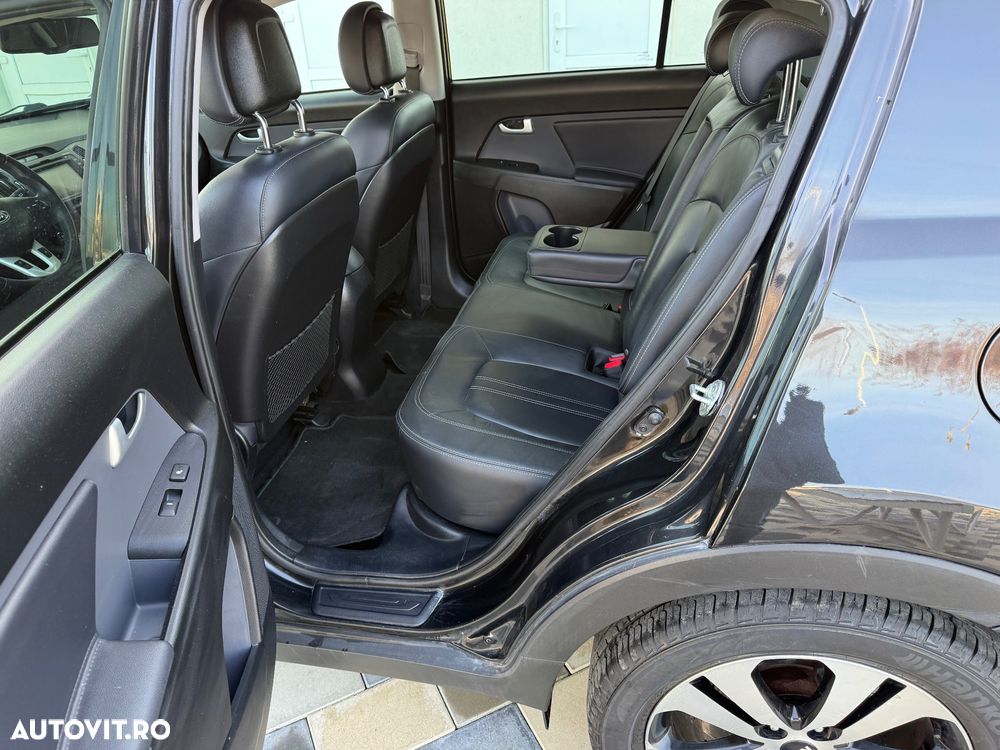 Kia Sportage 1.7 CRDI 2WD Attract - 8