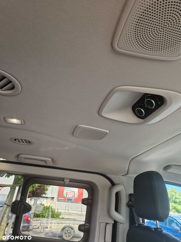 Ford Transit Custom - 8
