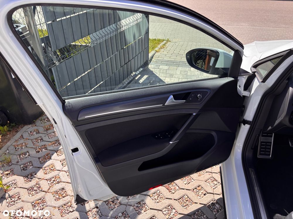Volkswagen Golf 2.0 TDI BMT GTD - 13