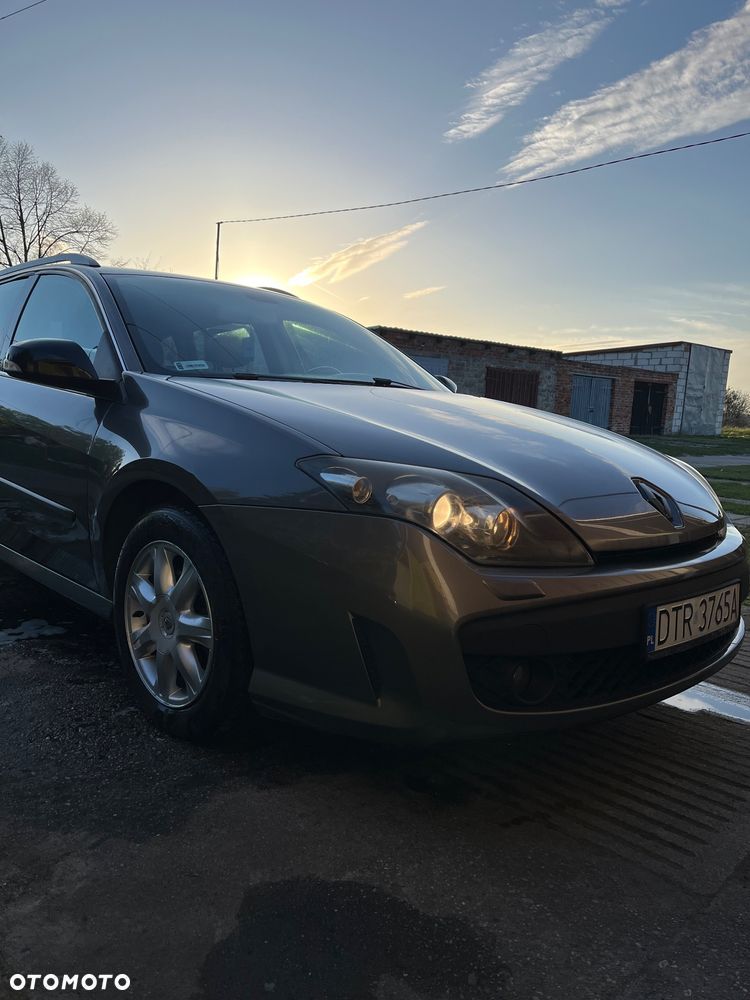 Renault Laguna 2.0 dCi FAP Exception - 2