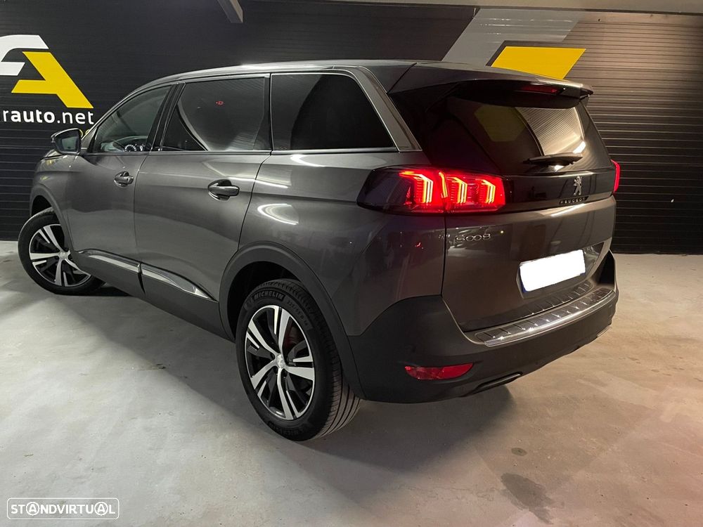 Peugeot 5008 1.2 PureTech Allure Pack - 2