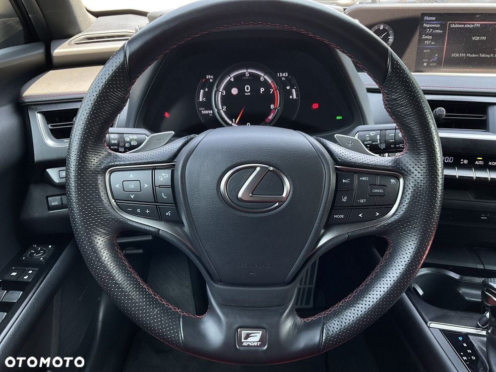 Lexus UX 200 F Sport 2WD - 19
