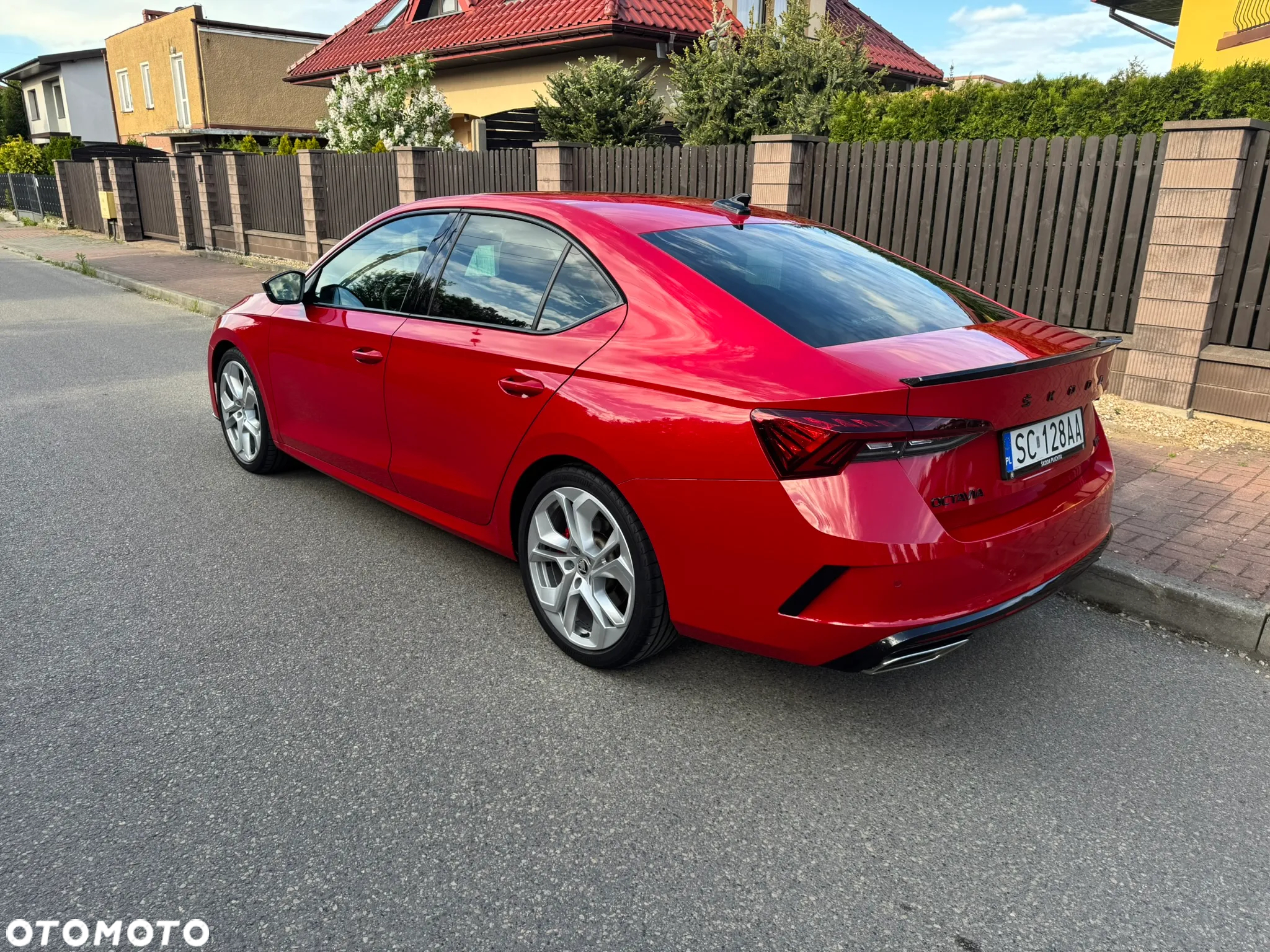 Skoda Octavia 2.0 TSI RS 245 DSG - 2