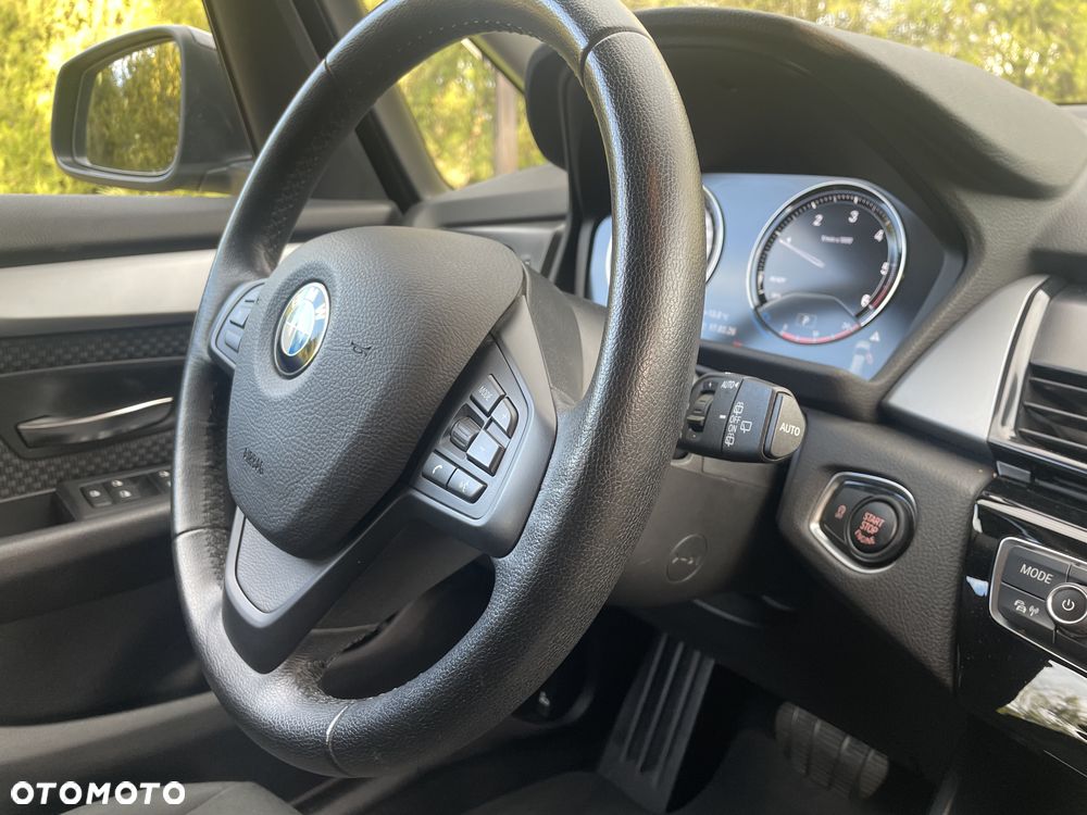 BMW Seria 2 216d Advantage - 19