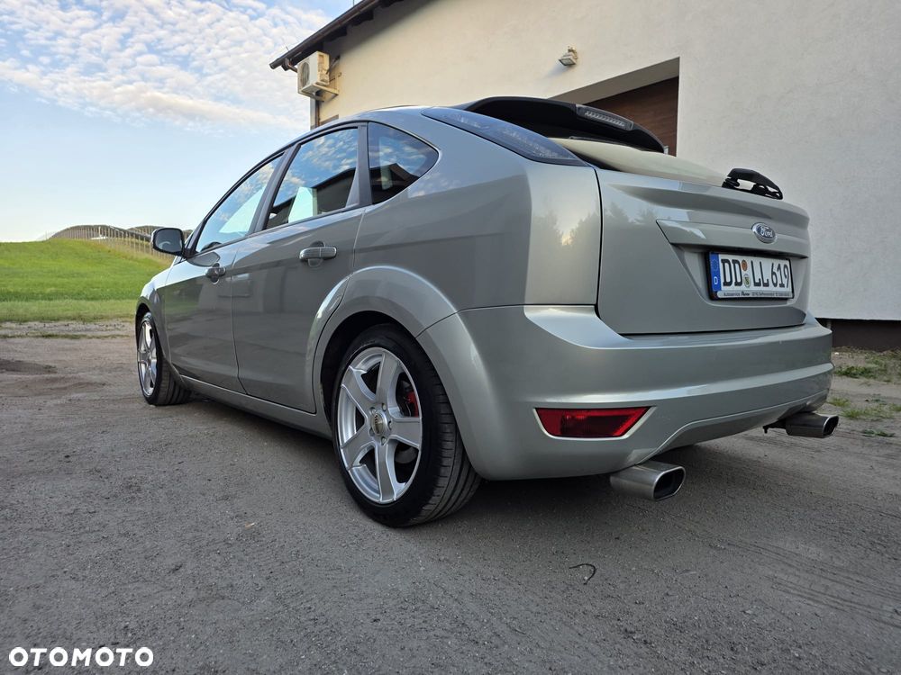 Ford Focus 1.6 16V Style - 5