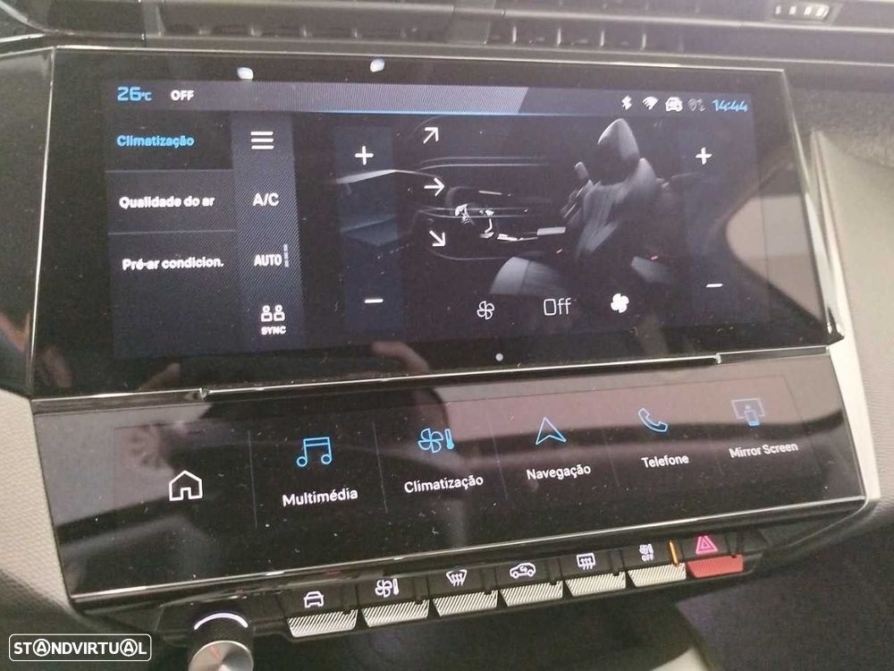 Peugeot 408 - 16