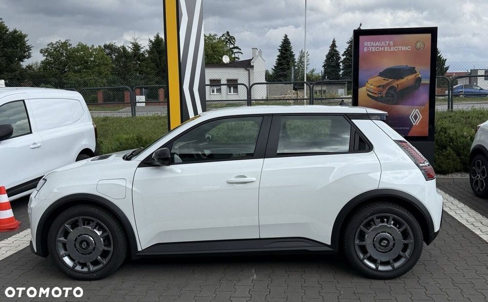 Renault Inny - 12