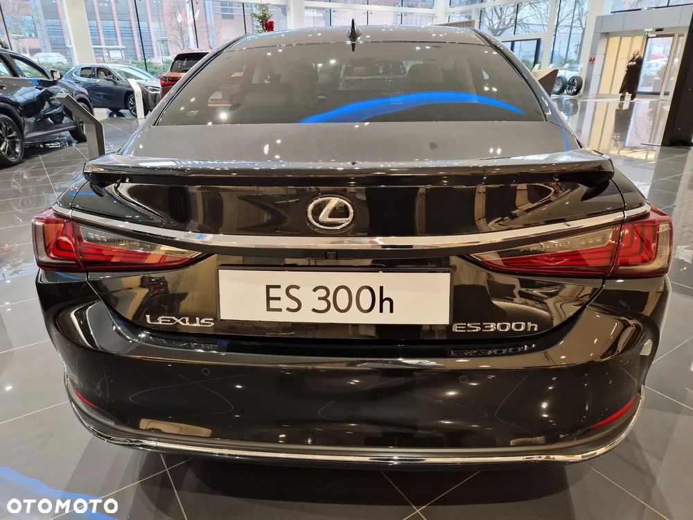 Lexus ES 300h Prestige - 5