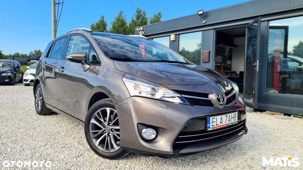 Toyota Verso - 11