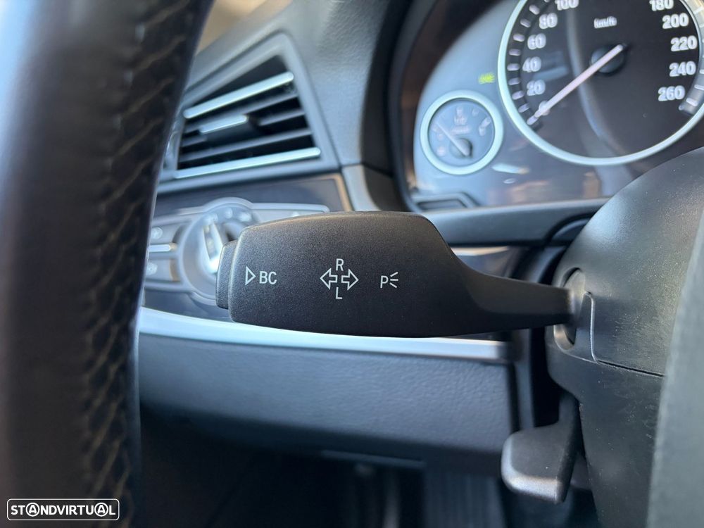 BMW 520 d Line Luxury - 17